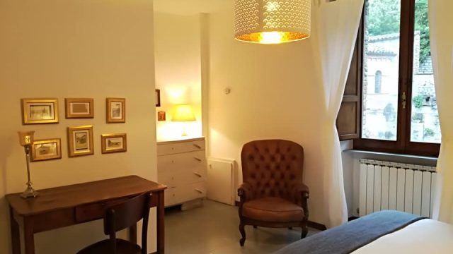 31870911_1251430354991211_377652626046582784_n-1