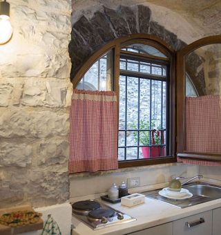 cucina-il-saio-appartamento-spello